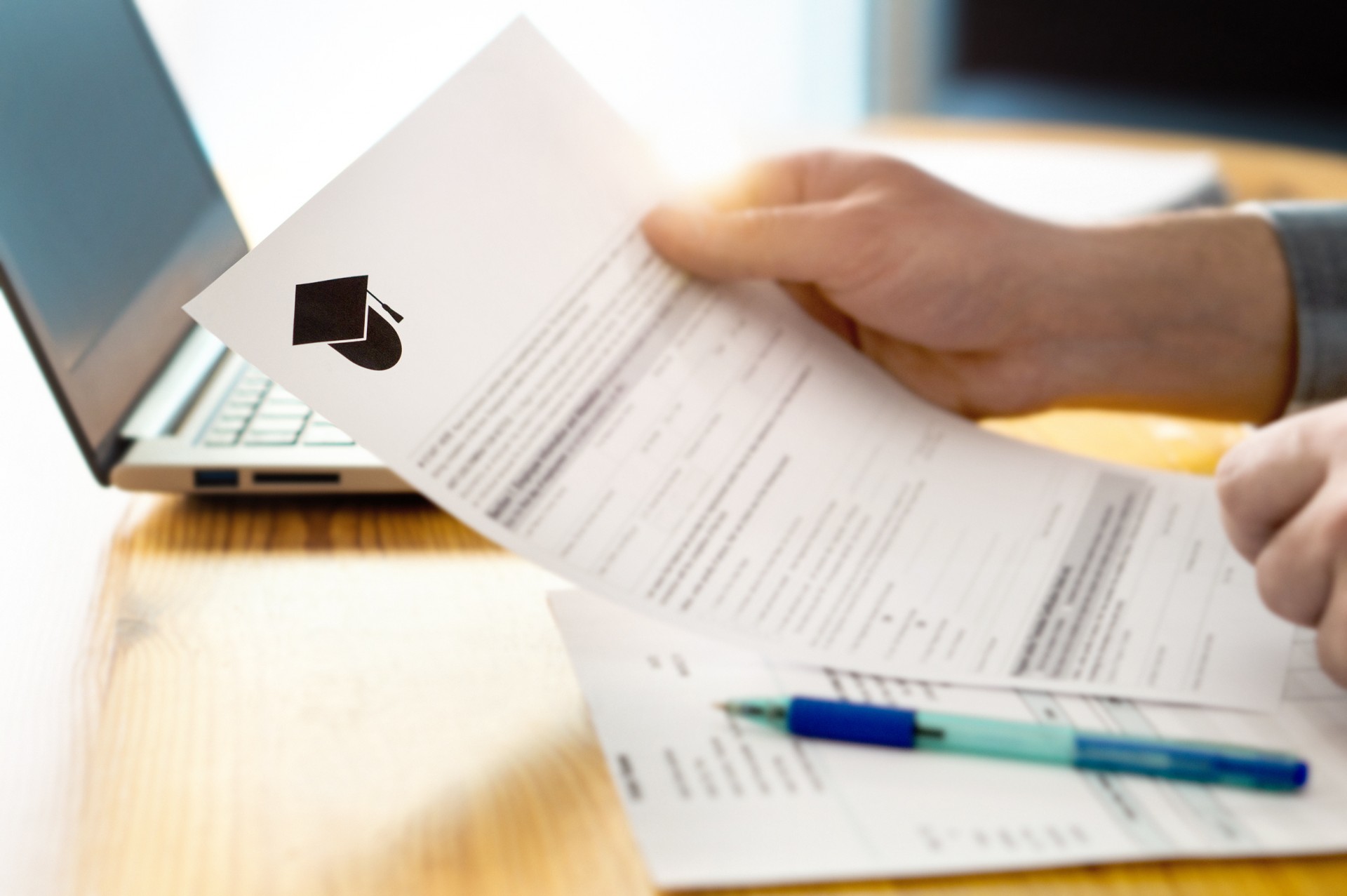 Calling All Early Birds and Data Hounds: Recent Trends in College Admissions